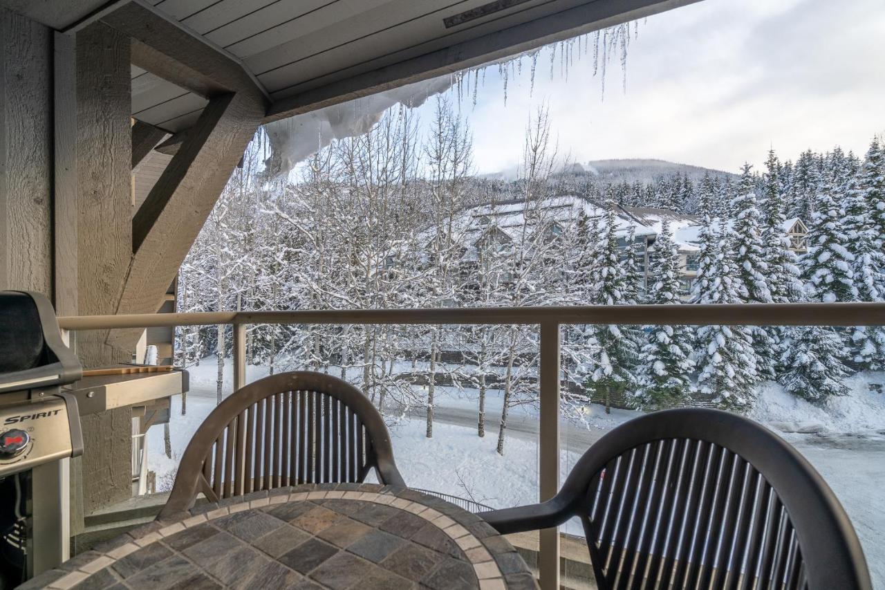 The Aspens On Blackcomb Whistler Exterior foto