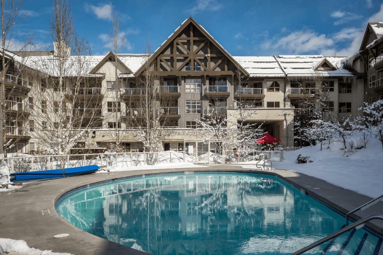 The Aspens On Blackcomb Whistler Exterior foto